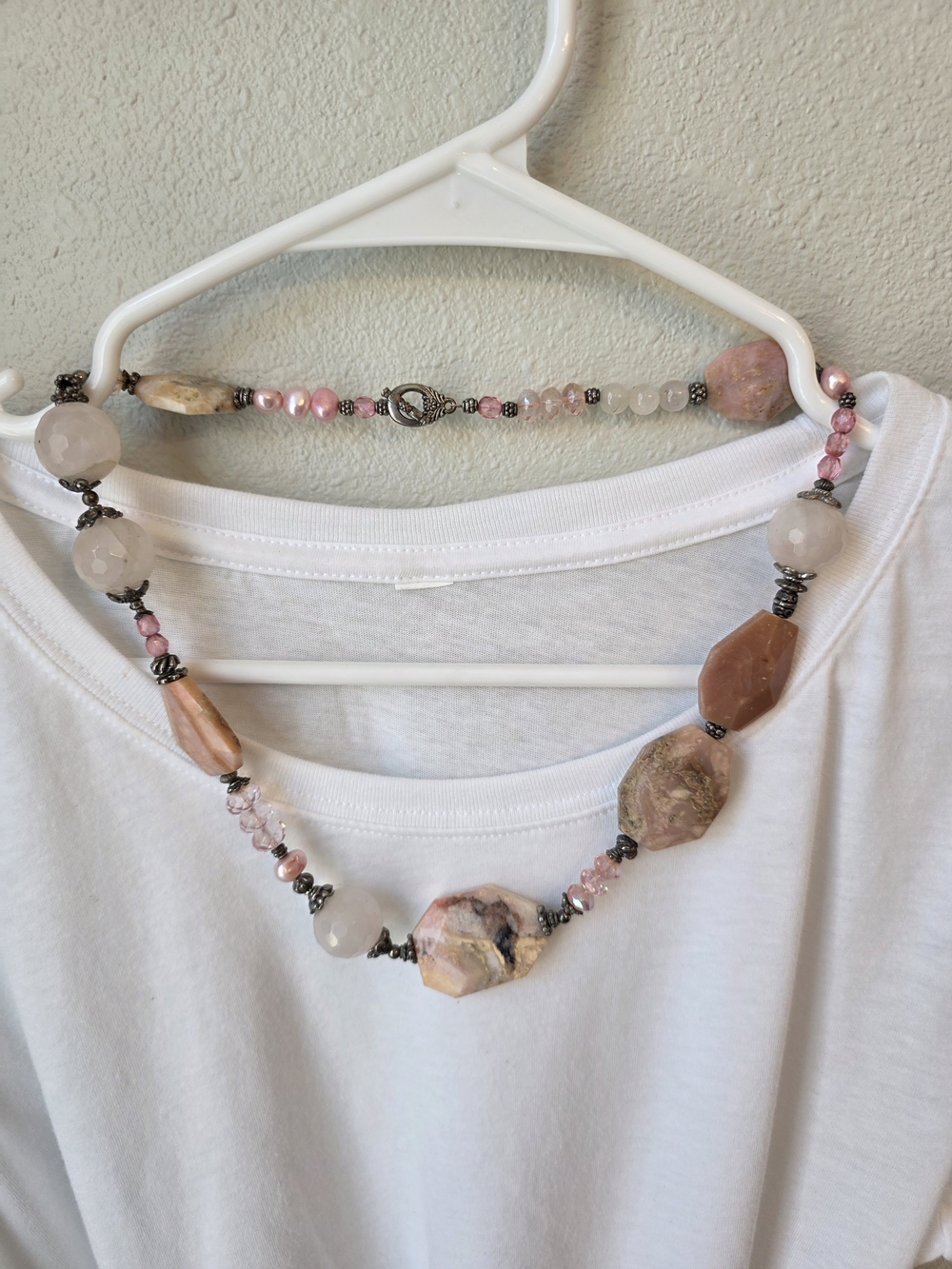 Handcrafted Pink Stone Beaded Women's Necklace #33